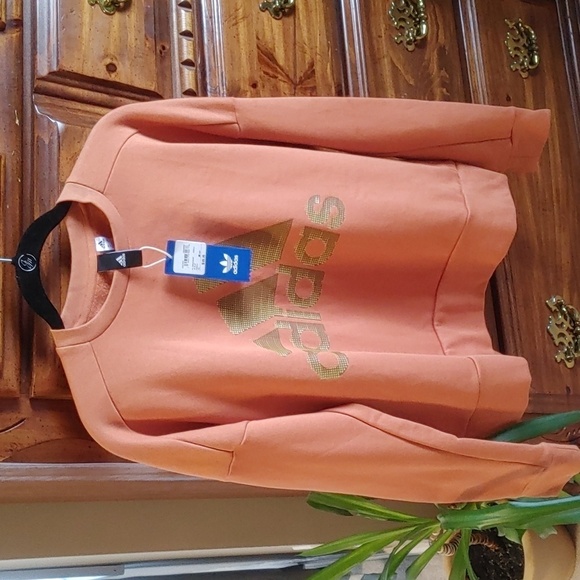 🌸Host Pick🌸NWT Women's Adidas Long Sleeve Sweatshirt - Picture 2 of 13
